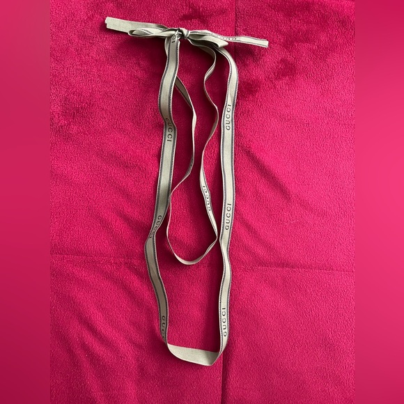 Gucci Ribbon - Picture 2 of 5
